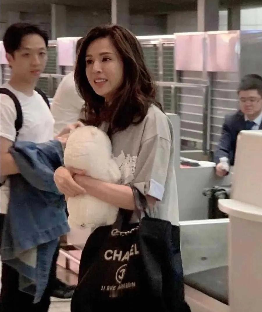 李若彤：“胖一点”的美，才是人间清醒💫别再被白幼瘦PUA了！姐姐用状态告