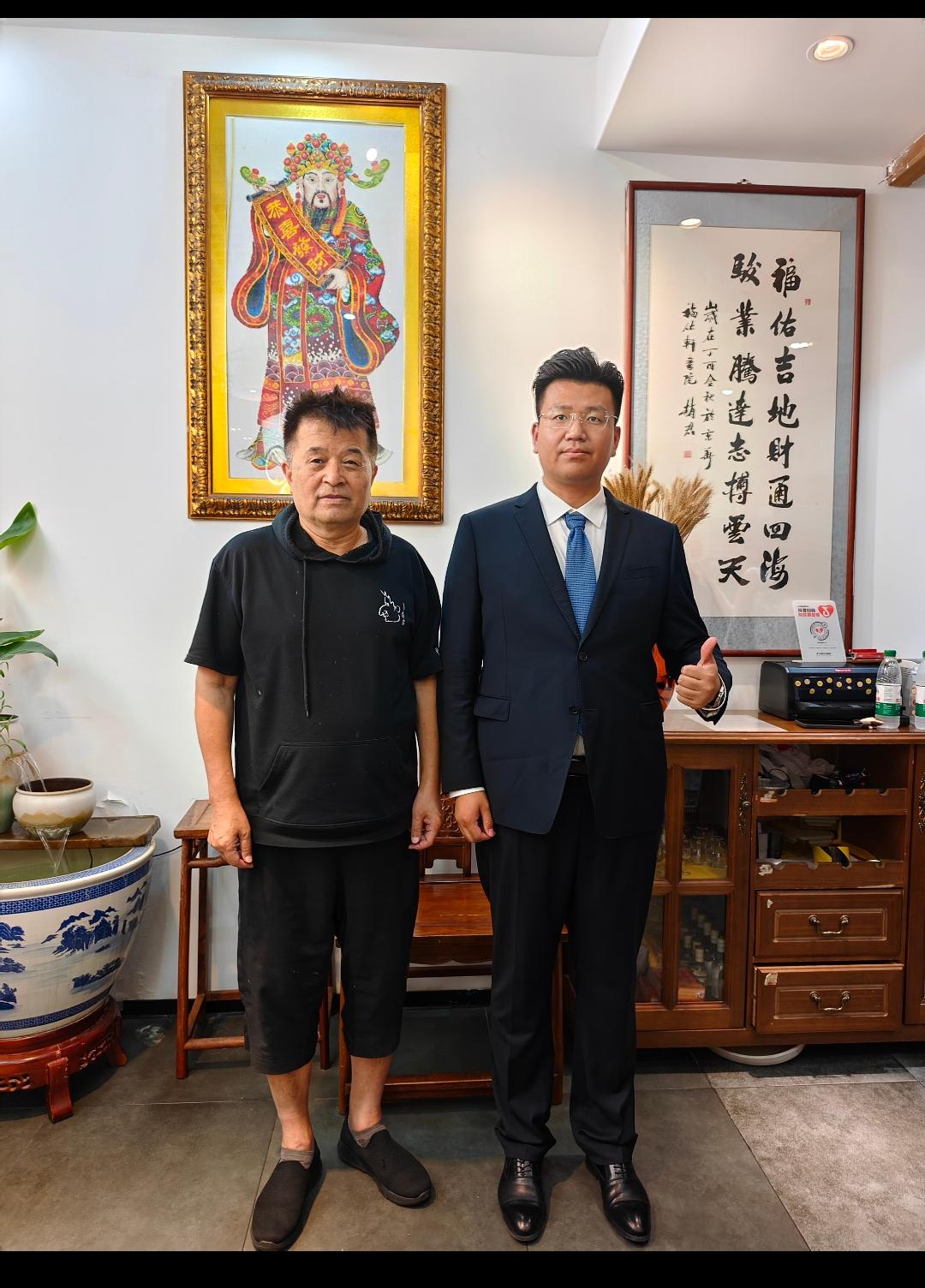 其实挺有才华的一个人，可惜的是交友不慎！以后恐怕再也在电视上看不到他了！有点