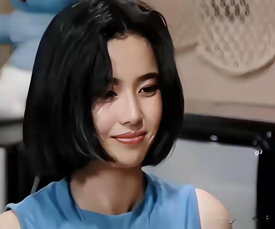 万万想不到，《重器》里演活悍妇高秋月的王澜，年轻时被称为“大陆王祖贤”，是个明艳