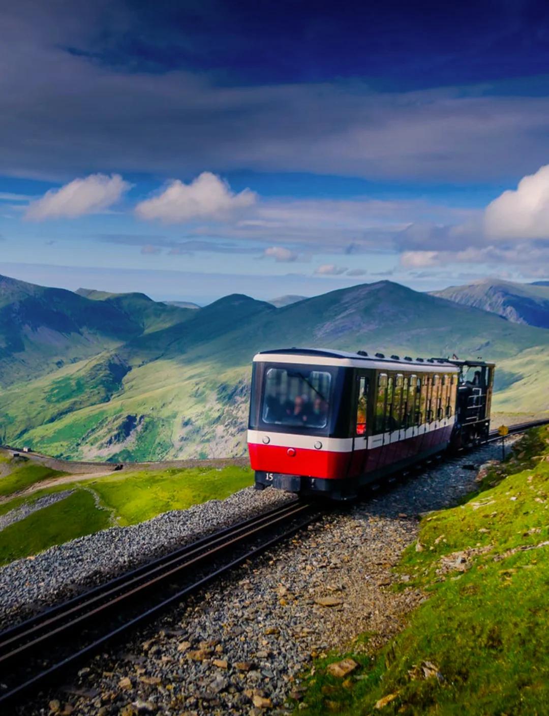 好消息！吉海铁路遗址带状公园的观光小火车项目即将投入使用，值得期待！近日，在