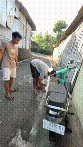 没毛病，我只收了画线的钱，就不负责搬石头