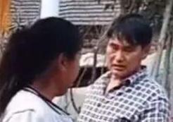 近日，大衣哥朱之文和妻子李玉华的一系列嬉闹日常在网络上走红，展现出十足趣味，吸引