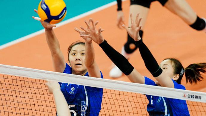 蔡斌会不会感到后悔？因为上海女排决赛大概率是和天津女排！我们知道天津女排在半决赛