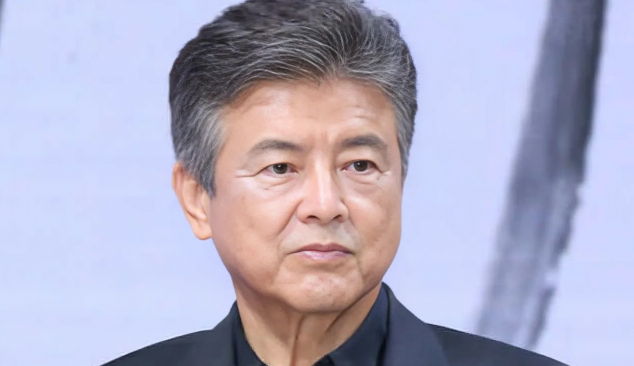 73岁三浦友和魅力不减，演戏只为上交片酬给妻子