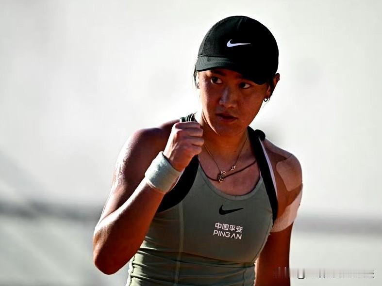 法网大喜讯中国独苗创历史2-0挑落大黑马女单16强+超200万奖金