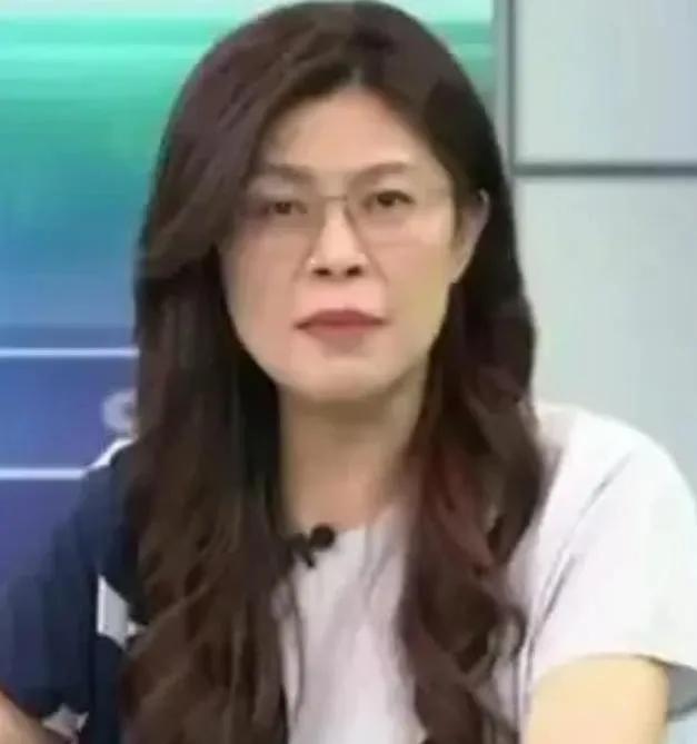 中国"奉陪到底"，台湾icon"奉送到底"，郑丽文曾义正言辞地表示，全世界只有中
