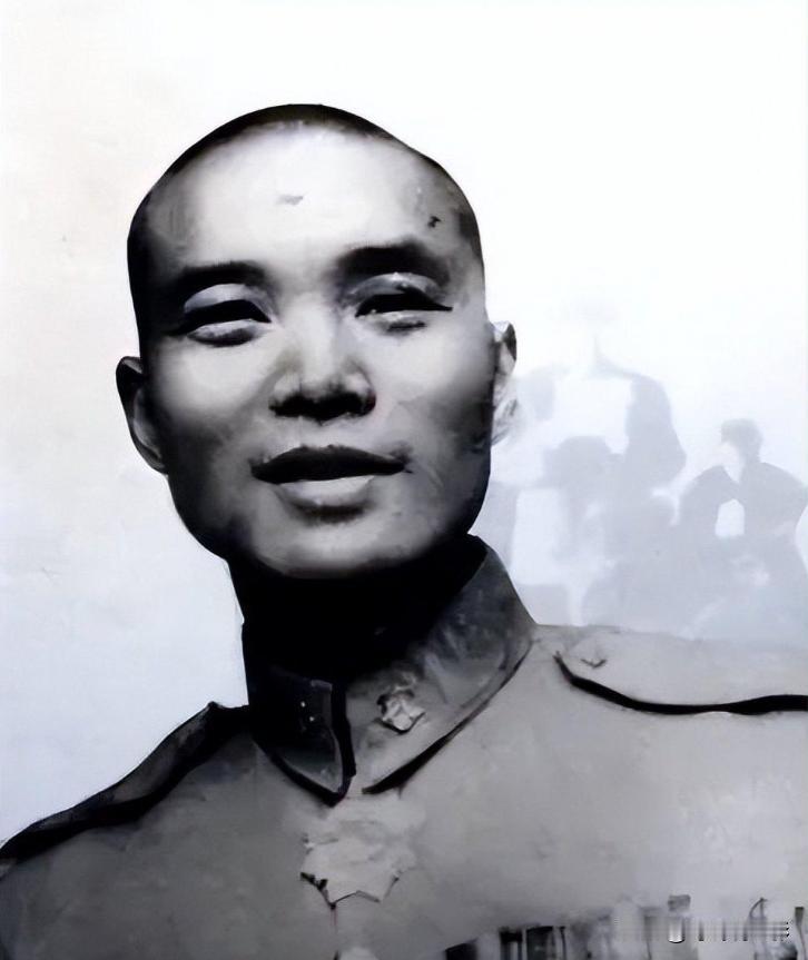 1962年，军统大特务沈醉分配到政协，月薪100元，抬头一看新领导，竟是当年被他
