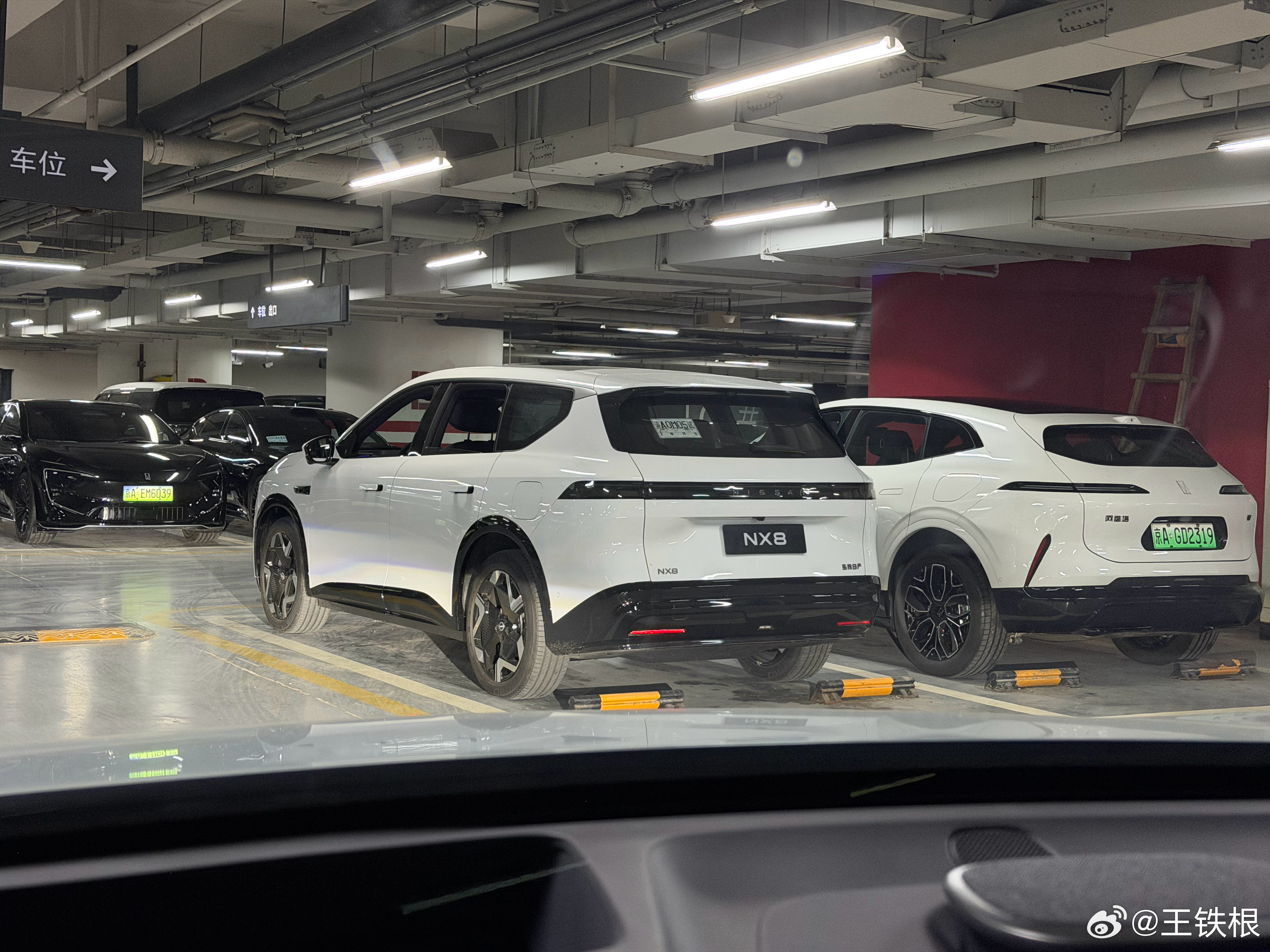 作为全球首批体验到日产NX8的人类，能赶在所有人之前体验到也是很幸运。图1为本博