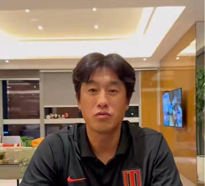 媒体人：徐正源趋近于加盟玉昆，费利佩、罗慕洛亦为玉昆目标据媒体人李平康透露，徐