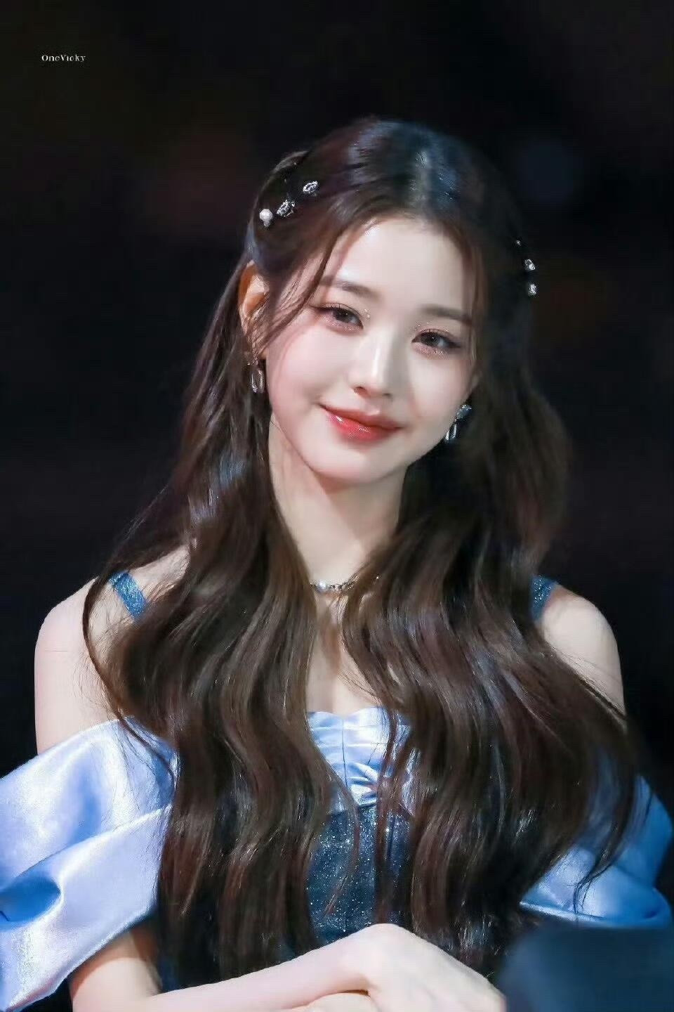 22年和25年的张元英美貌没有巅峰期，只有上升期✨