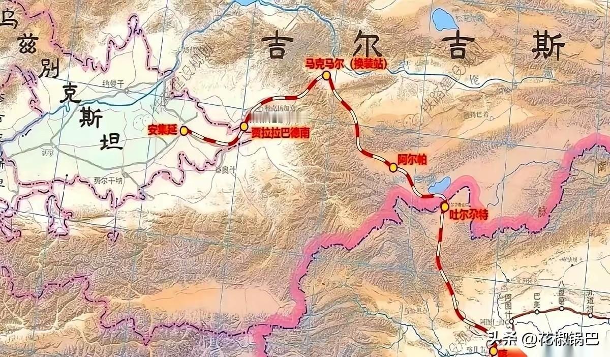 哈萨克斯坦那帮搞物流的，最近肯定睡不踏实。咱南边中吉乌铁路哐哐修着呢，等通车了，