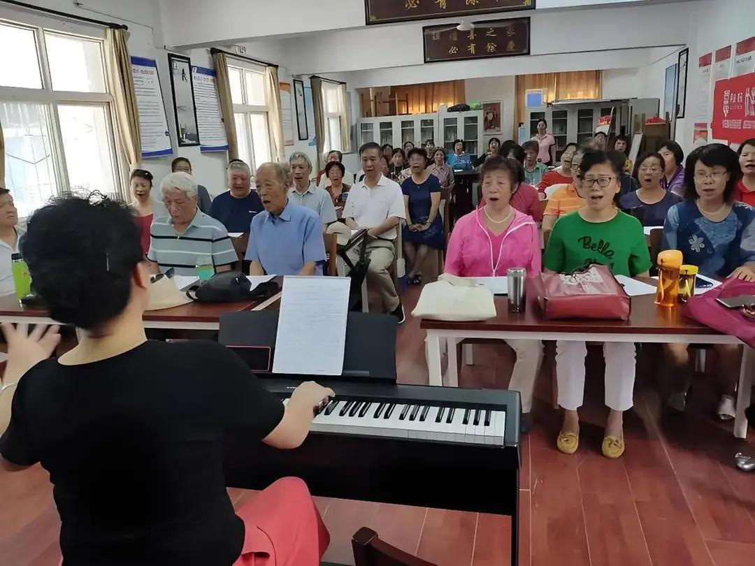 教师过剩已成定局！这3条路，或是大多数老师的未来归宿。当我们谈论“教师过剩”这