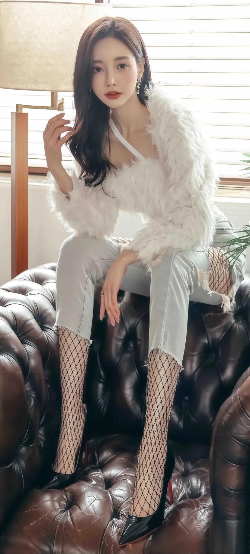 都说这是见男朋友的最高礼仪，你知道是什么了么？时尚修身的牛仔裤该如何选择?有修身