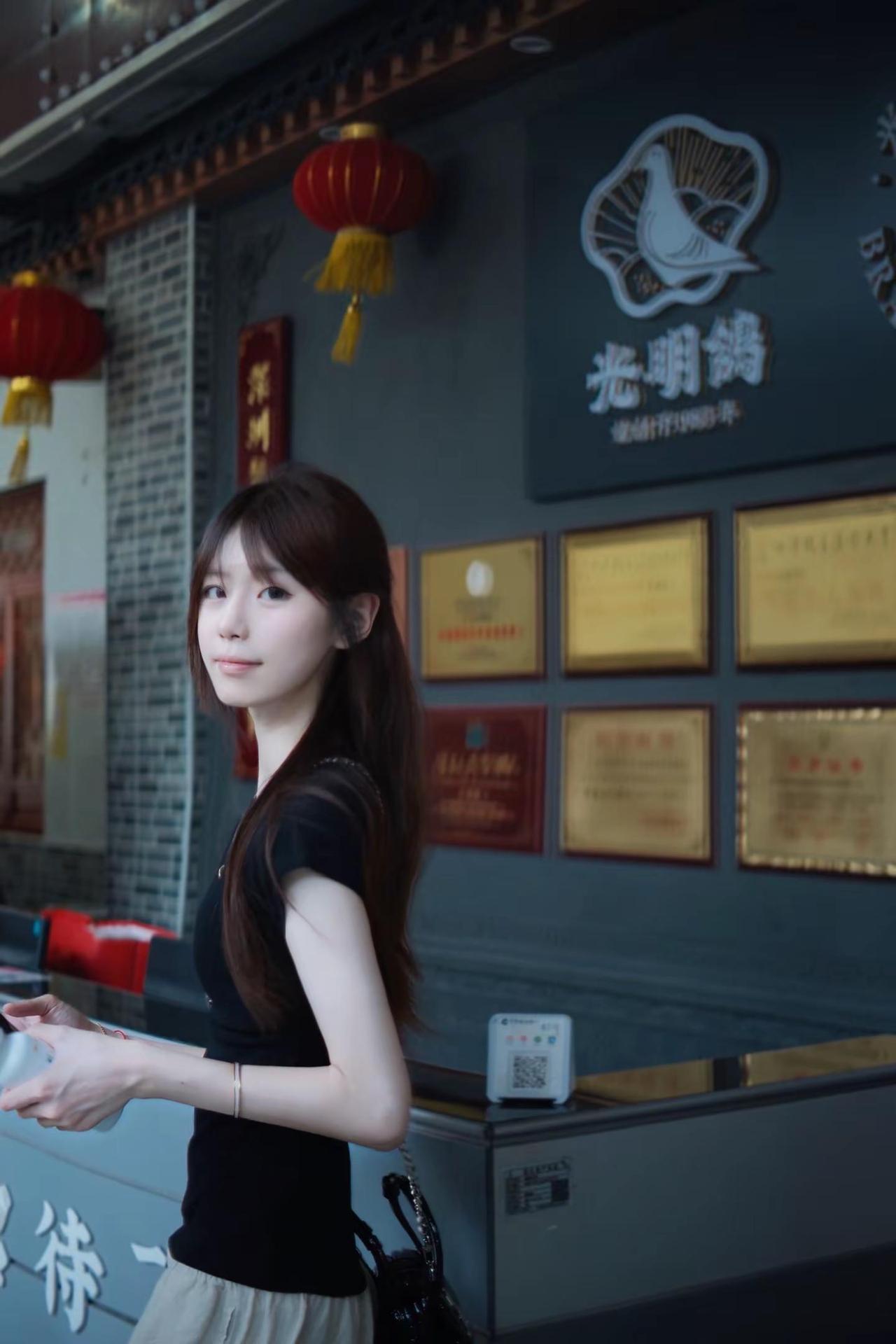 当你转身回头我就在你身后