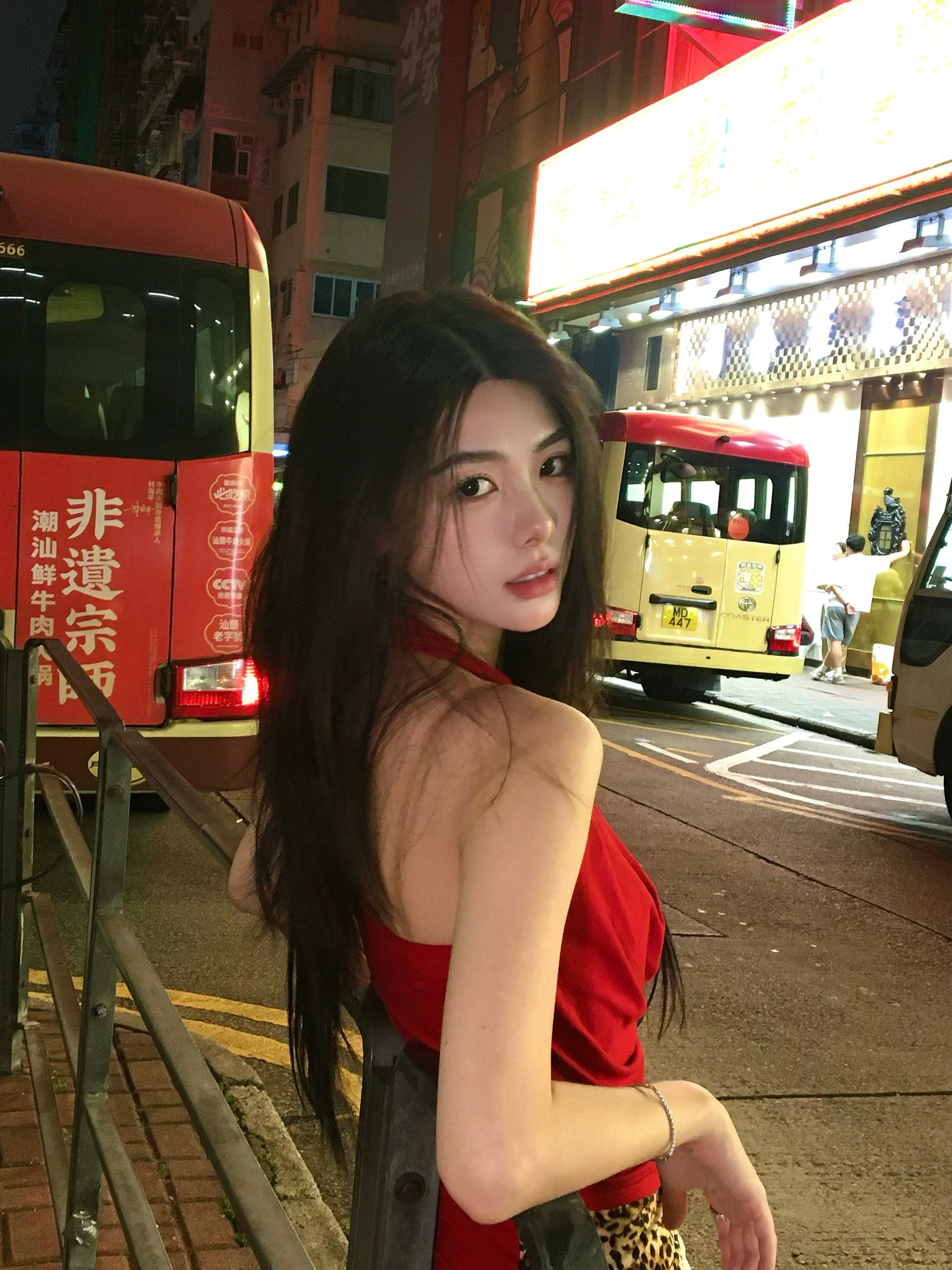 方蕾！