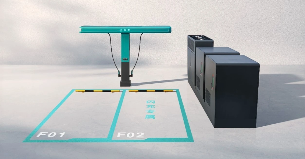 到现在还有很多车企认为，只要在充电速度上快过闪充，就能稳压比亚迪一头了。只能说这