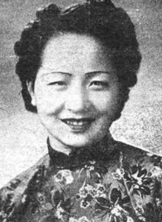 1943年5月，比利时爱国青年罗杰被德军判处绞刑，比利时国王帮求情也没用，眼看刑