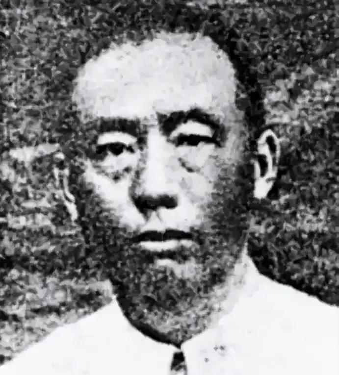 1934年，国民党旅长吴继光狠抓军纪，亲自处理了一个不守纪律参与赌博的营长，没想