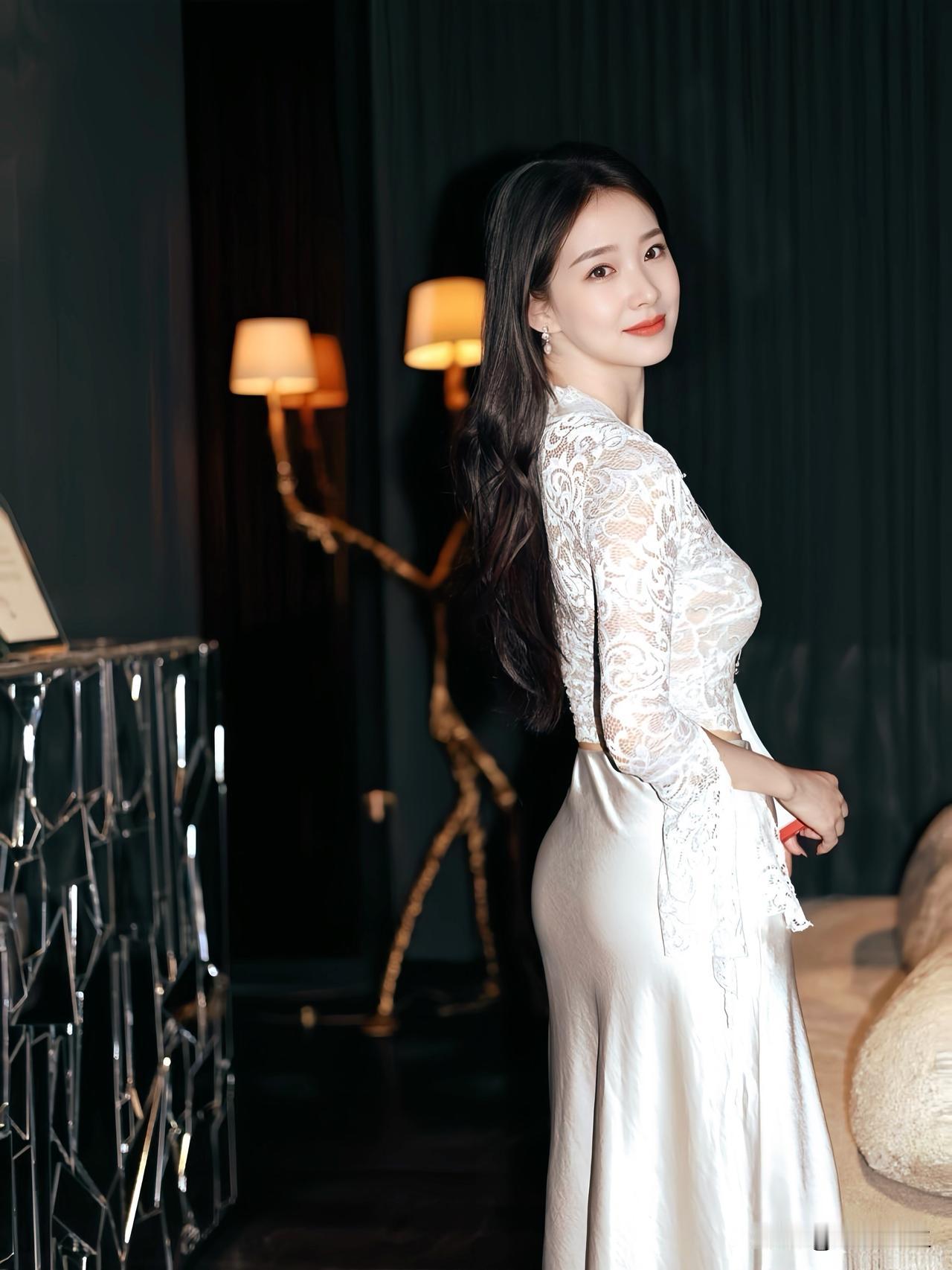 过往是书，值得细读未来是信，不必急拆安然生活在“今天”这一页您已是自己的风