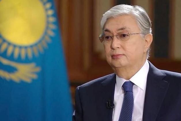 中亚小国哈萨克斯坦，短短两天之内连续上演三次外交大翻转，托卡耶夫这波操作，把日本