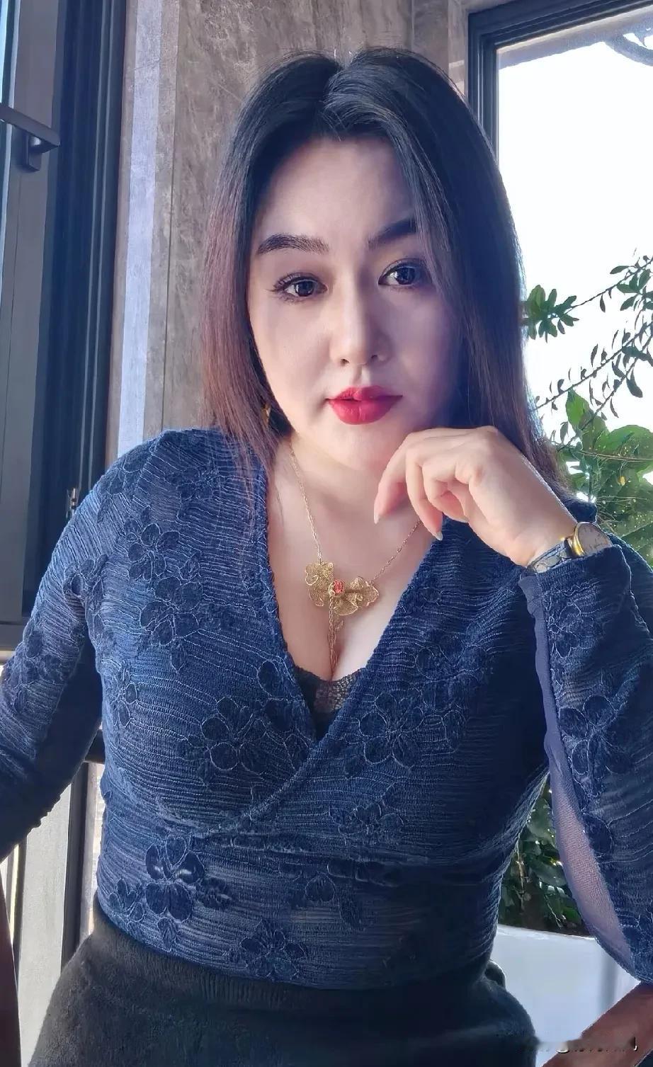 你发现没有大部分人的婚姻早已名存实亡很多人的婚姻其实早已形同虚设所以