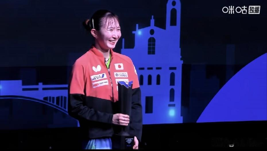 早田希娜也是好久都没拿过单打冠军了。这次比赛早田希娜拿到了女双和女单冠军，女单
