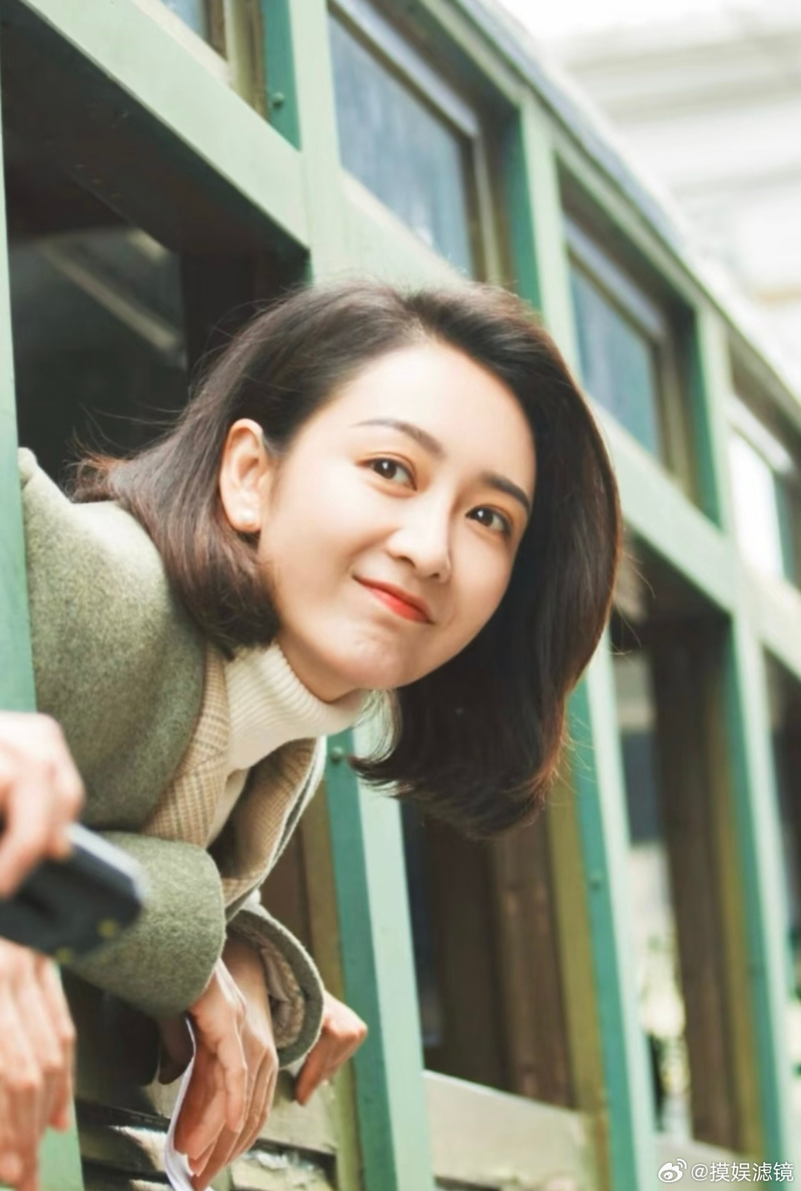 偶遇王鸥带女儿和妹妹一起吃饭王鸥带女儿和妹妹一起吃饭看起来很幸福啊希望姐姐天天