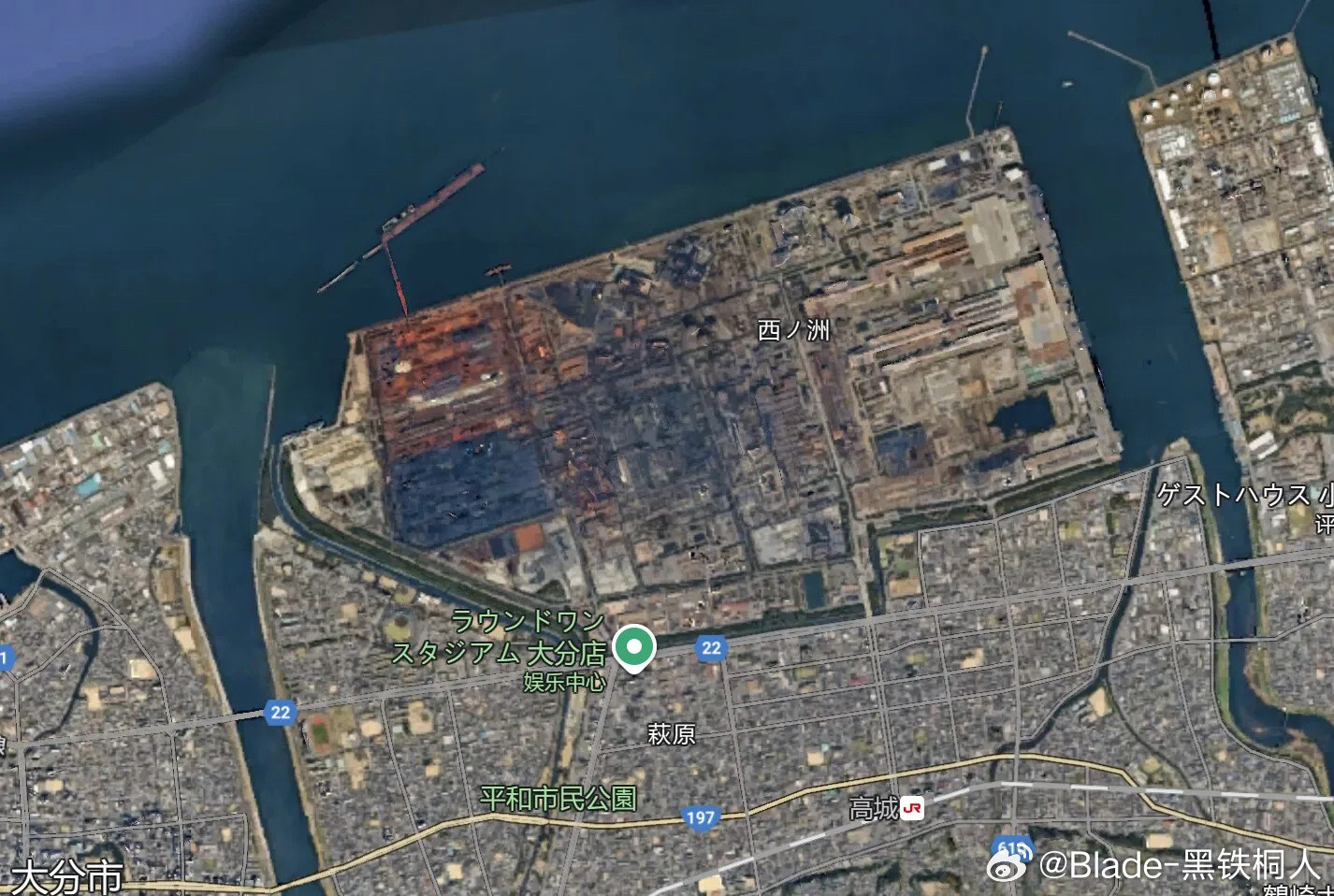 从地图上看火势还挺大的