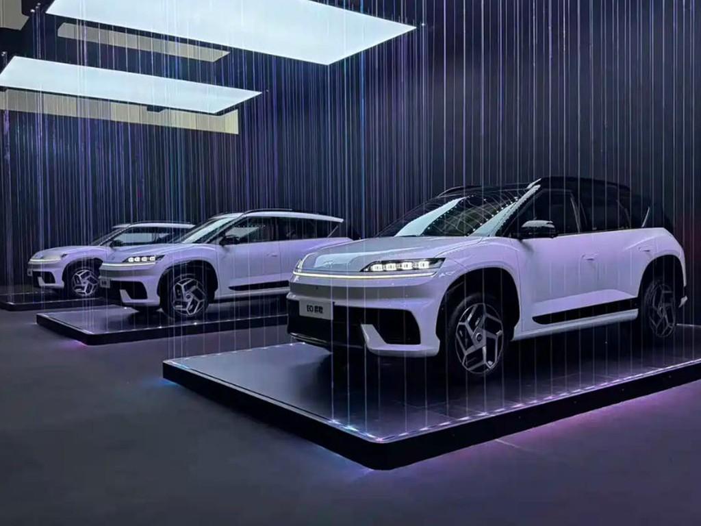 新能源汽车买国产还是买合资品牌，众说纷纭，一位老司机道出了真谛：注重智能化，买新