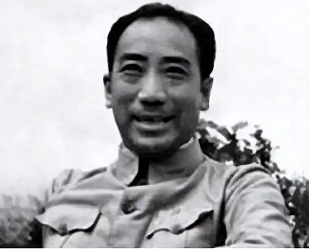 重庆谈判期间，最想让毛主席平安离开的人，竟然包括军统头子戴笠！这个长期负责监视、