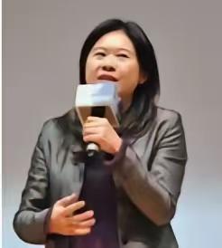 台湾省内国民党，再添一员“反郑”战将！在近期，郑丽文自从出席了一场“秋祭”活动，