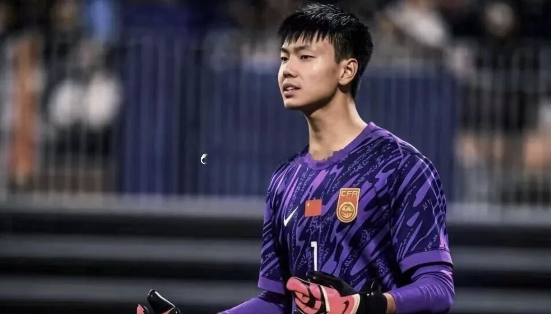 中国U17男足亚洲杯主力门将秦子牛加盟上海申花，将作为青训交流球员代表上海申花U