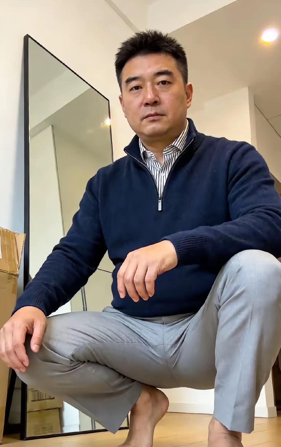 为什么70后的一代人都喜欢存钱而不是乱花钱，70后的我被穷怕了，苦怕了，尝尽了生