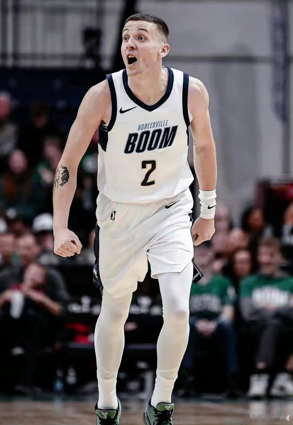 曝山西男篮为盖伊支付5万美元买断费山西男篮新签订的后卫外援盖伊将在今天启程前往中