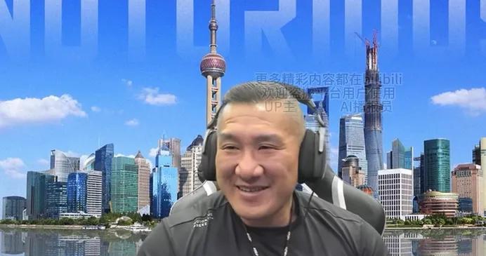 “馆长”在昨天的直播中爆料了自己跟大陆的观察者网做了一档节目，随后就会在大陆的视