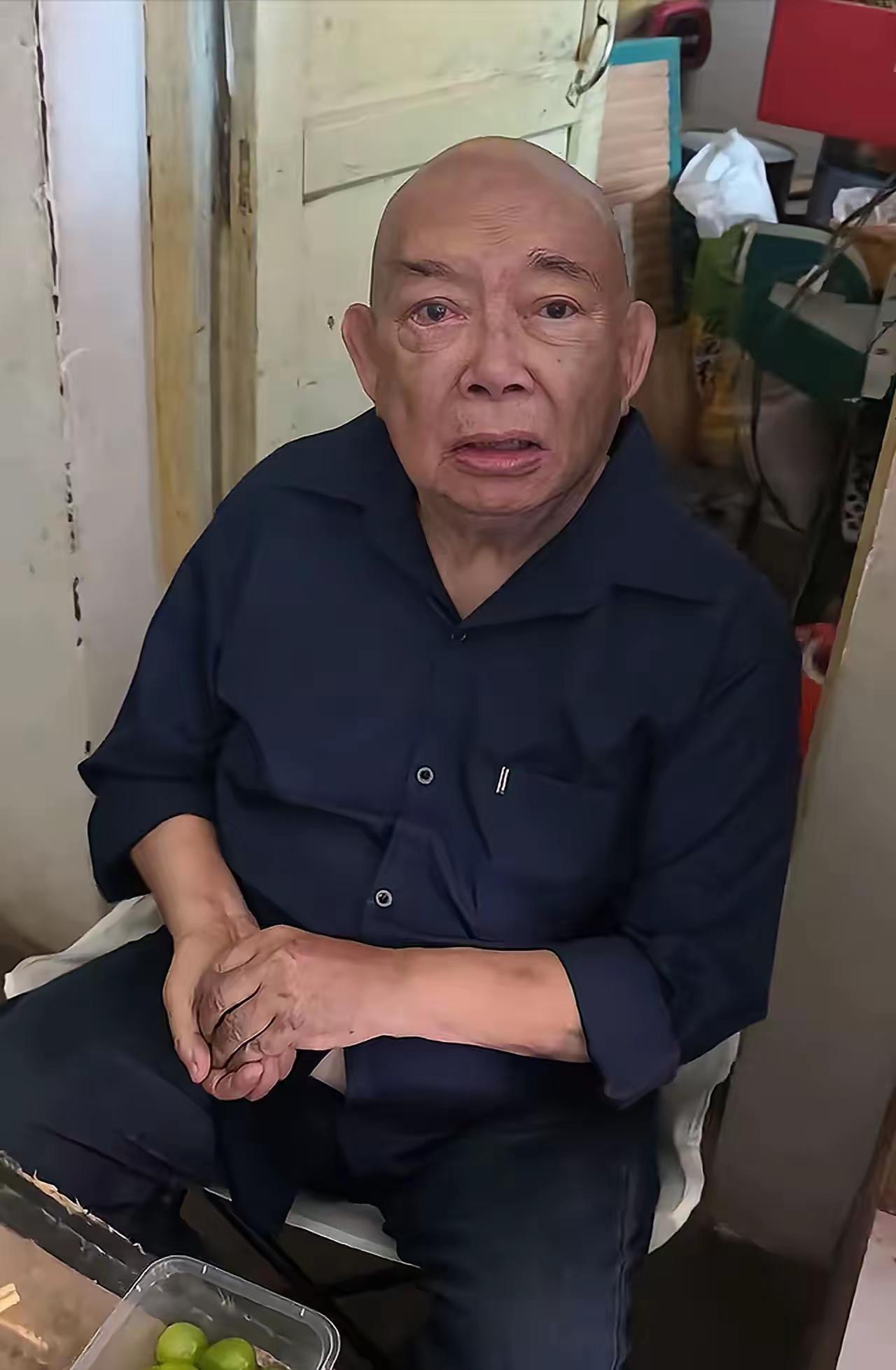 一段非常现实的话：“其实很多时候，你不是抑郁，你是没钱，没有性生活，没有那个可以