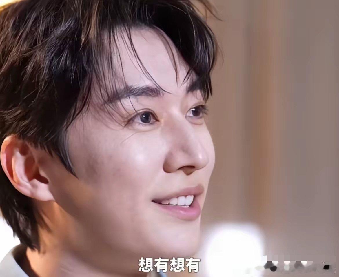 9月15日，刘学义想拍电影，什么角色都可以，谈到拍电影，嘴角压都压不住！刘学义目