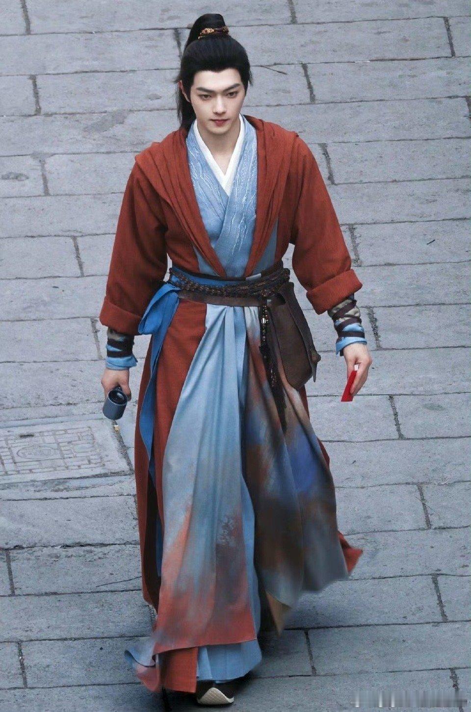 许凯史无名，确实帅气！​​​