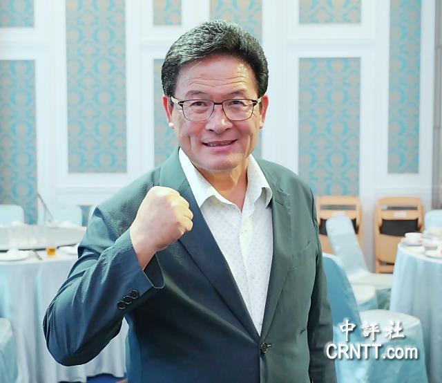 彰化选举激战，邱建富猛攻新潮流，裂解绿营有策略前彰化市长邱建富宣布退出民进党，