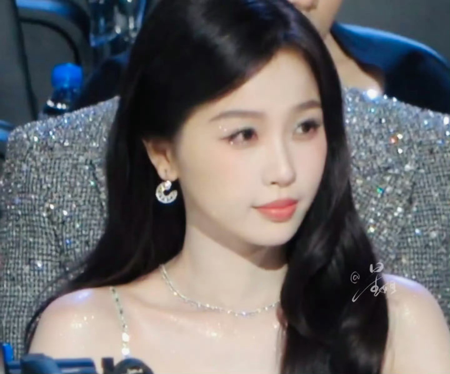 虞书欣点开去年今日也是被此薄荷味女神美晕了哈🍋🟩🌬️🫧