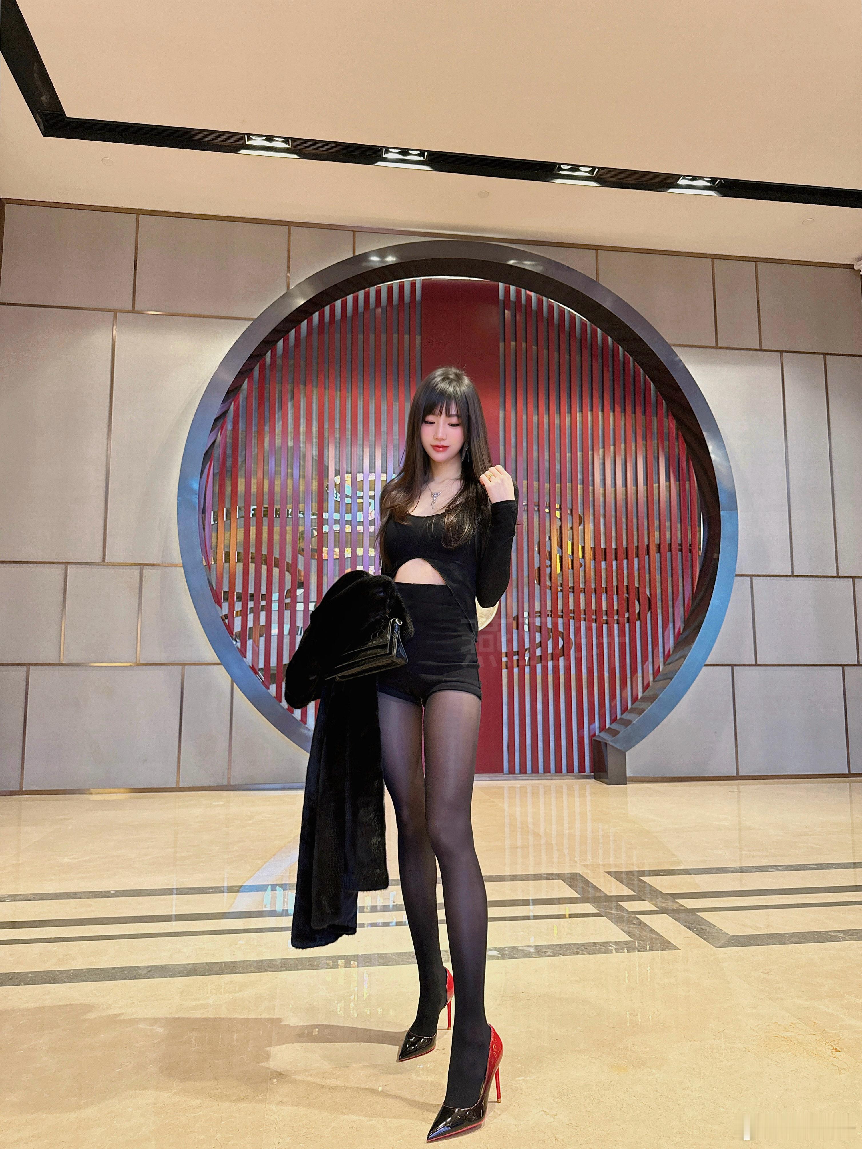 踩你说谢谢没OOTD今天穿什么涞觅,不止丝滑