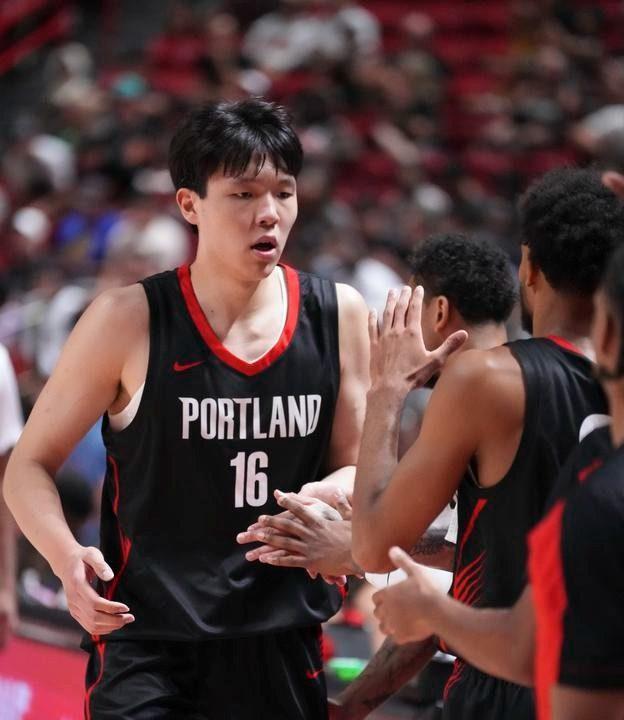 高级红、低级黑,都是杨瀚森不可承受之重!也许这就是媒体,尤其是自媒体,那个什么