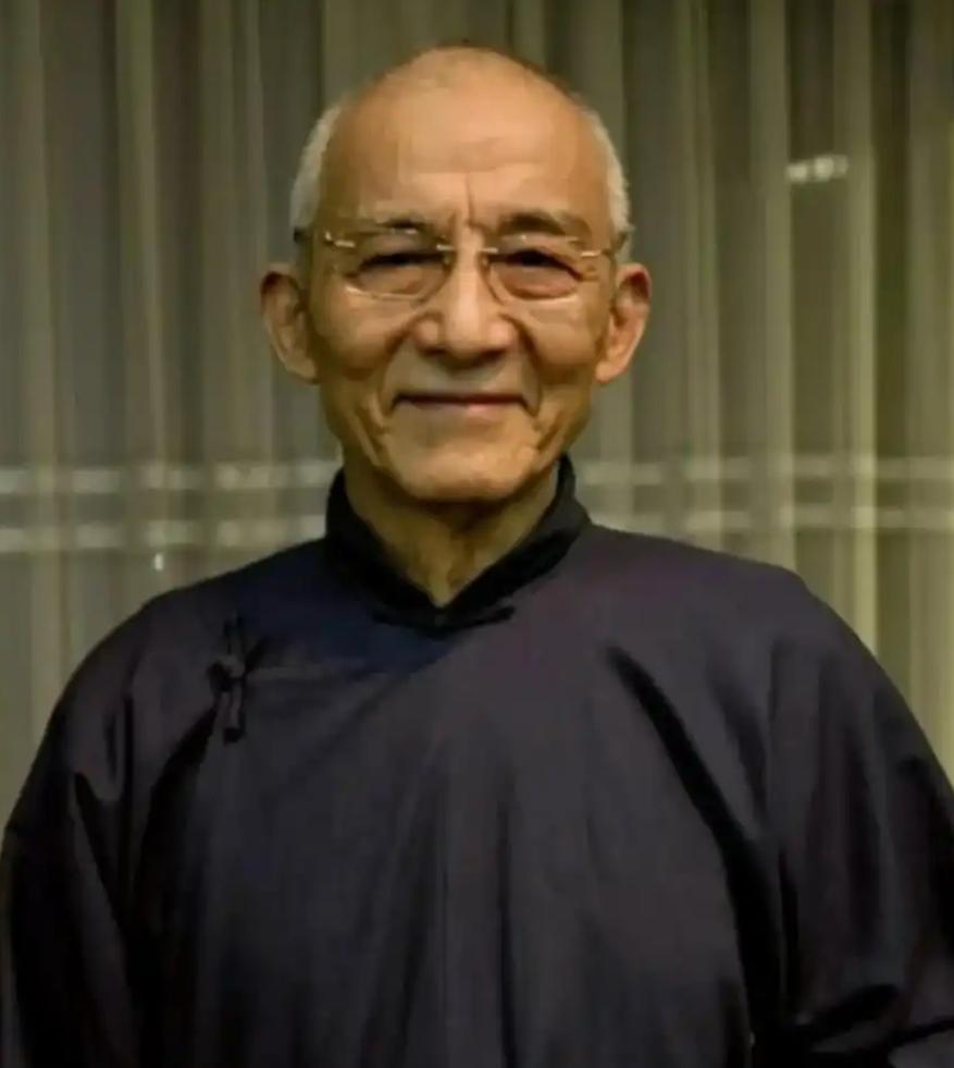 游本昌儿子发声，济公爷爷身后竟没留一分遗产谁能想到，演济公的游本昌老师，走