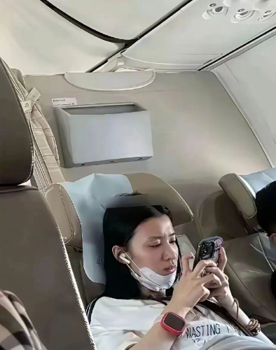 明星妆前妆后差别好大​​​