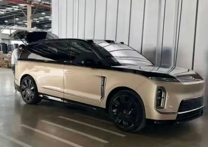 蔚来ES9内饰曝光，你觉得怎么样？