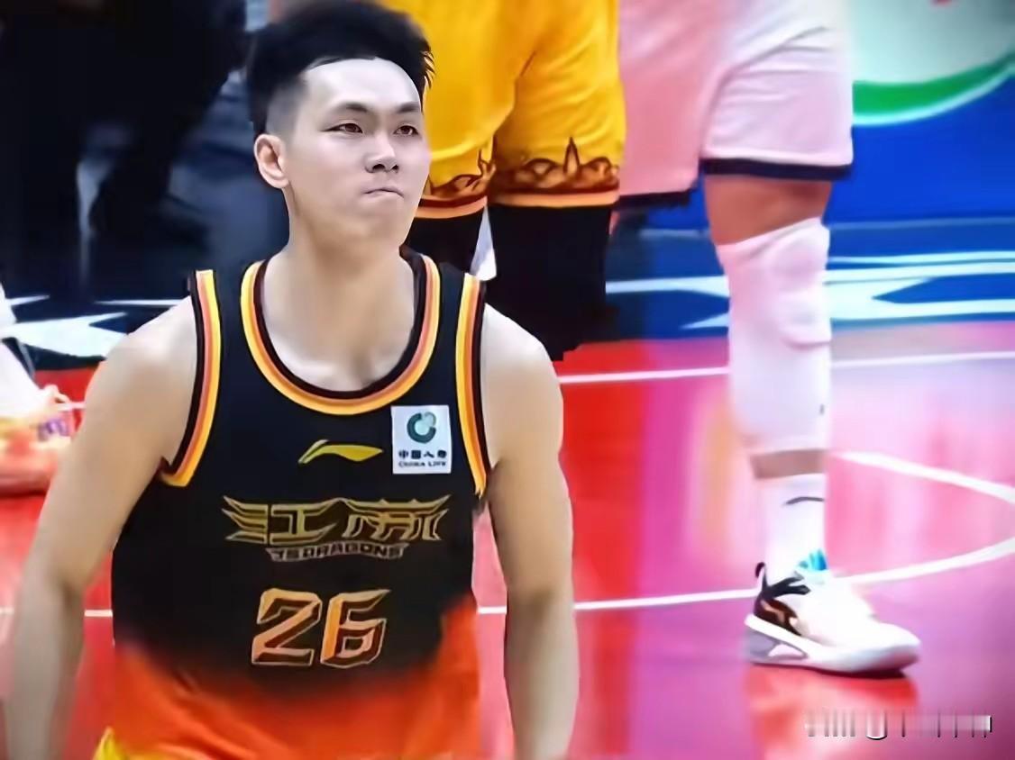 天外有天，人外有人！江苏男篮赢山东男篮让大家认识一个人，庞峥麟太厉害了！