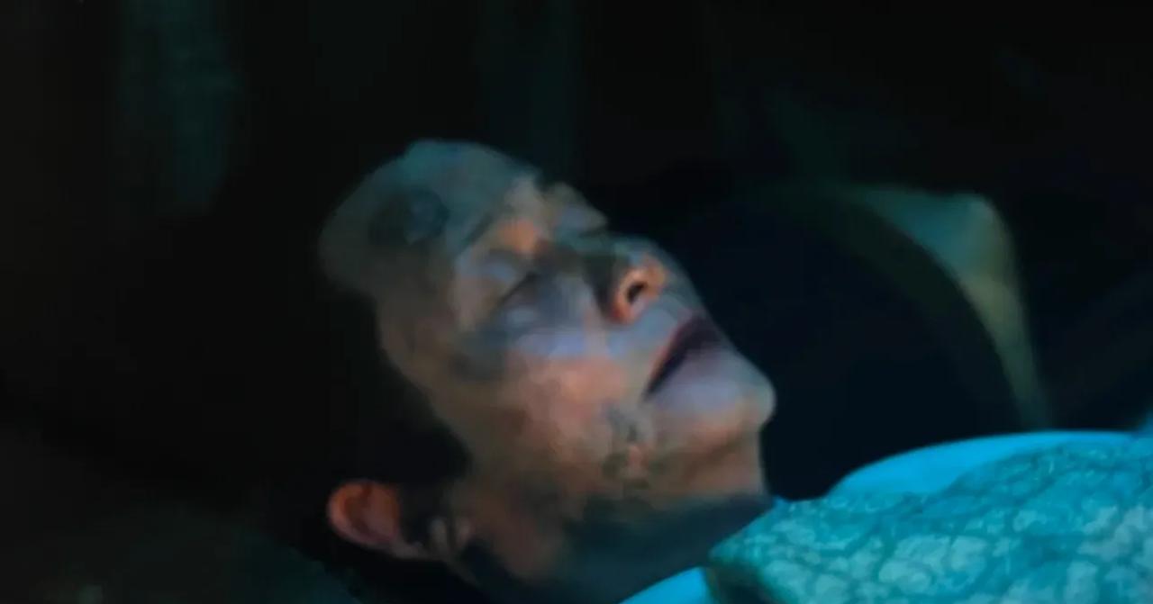 看《藏海传》曹公公这造型和剧情走向，直接把人吓出鸡皮疙瘩！这妆容惨白瘆人，说他是