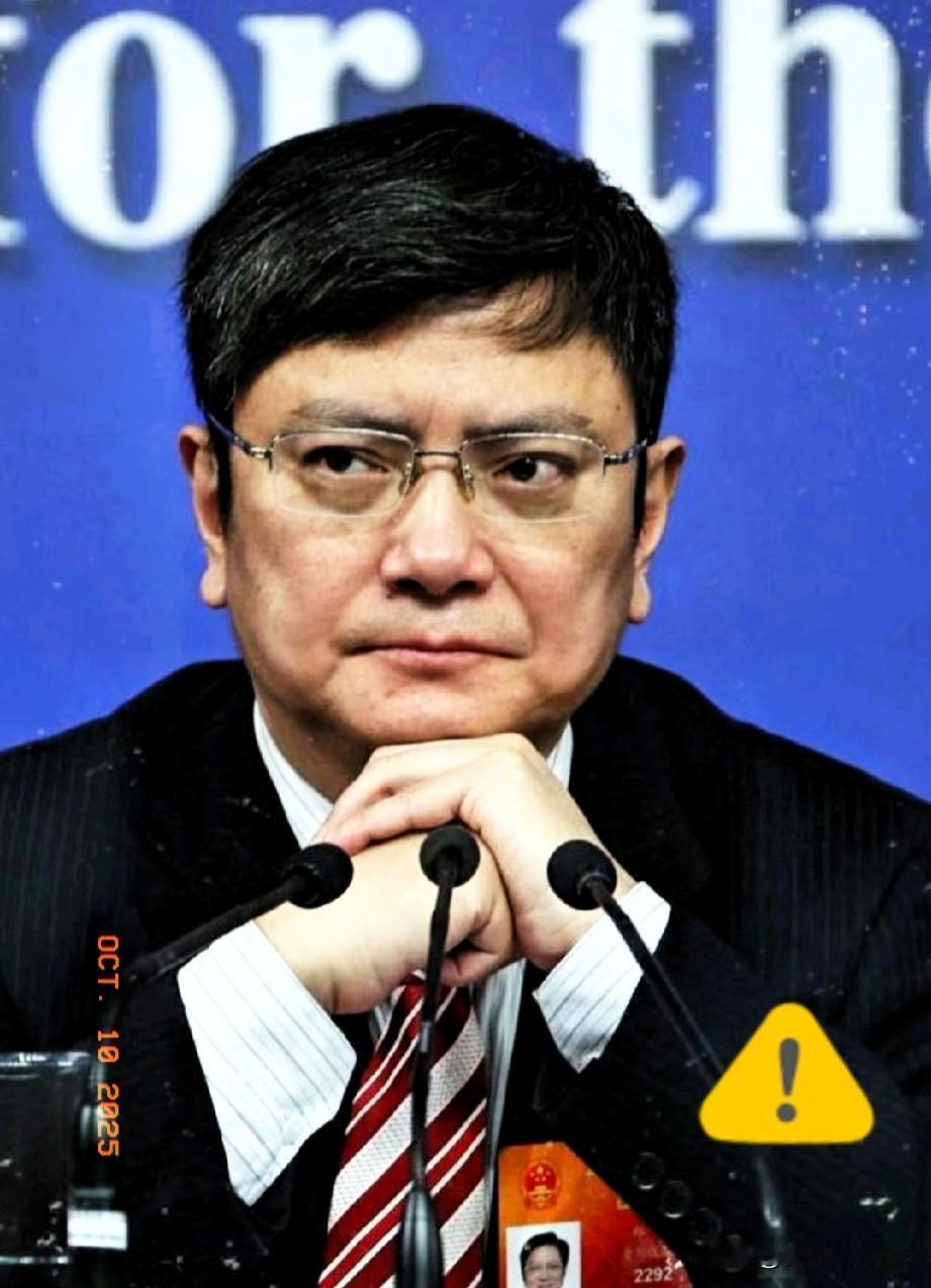 发现没，教育部一出手，就有很多家长坐不住了！很多家长担心孩子从小就报班学