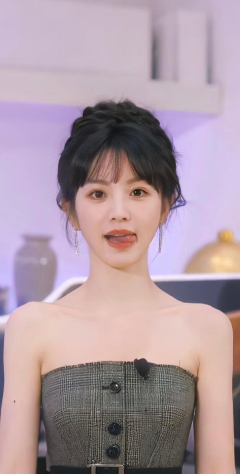 萌萌甜妹系小田田曦薇