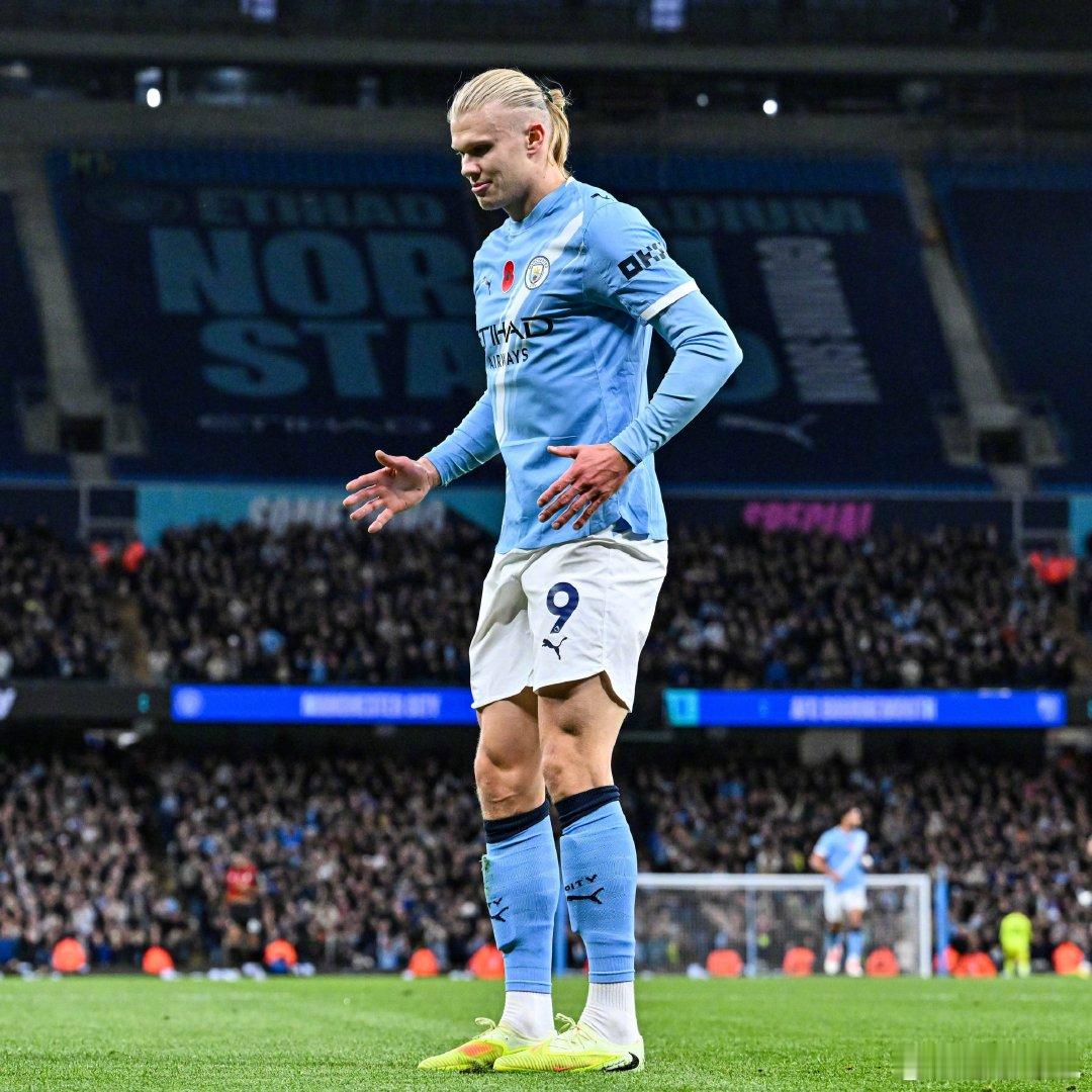 【场均0.91球】曼城前锋哈兰德107场英超打入98球，距离英超百球大关只差2球